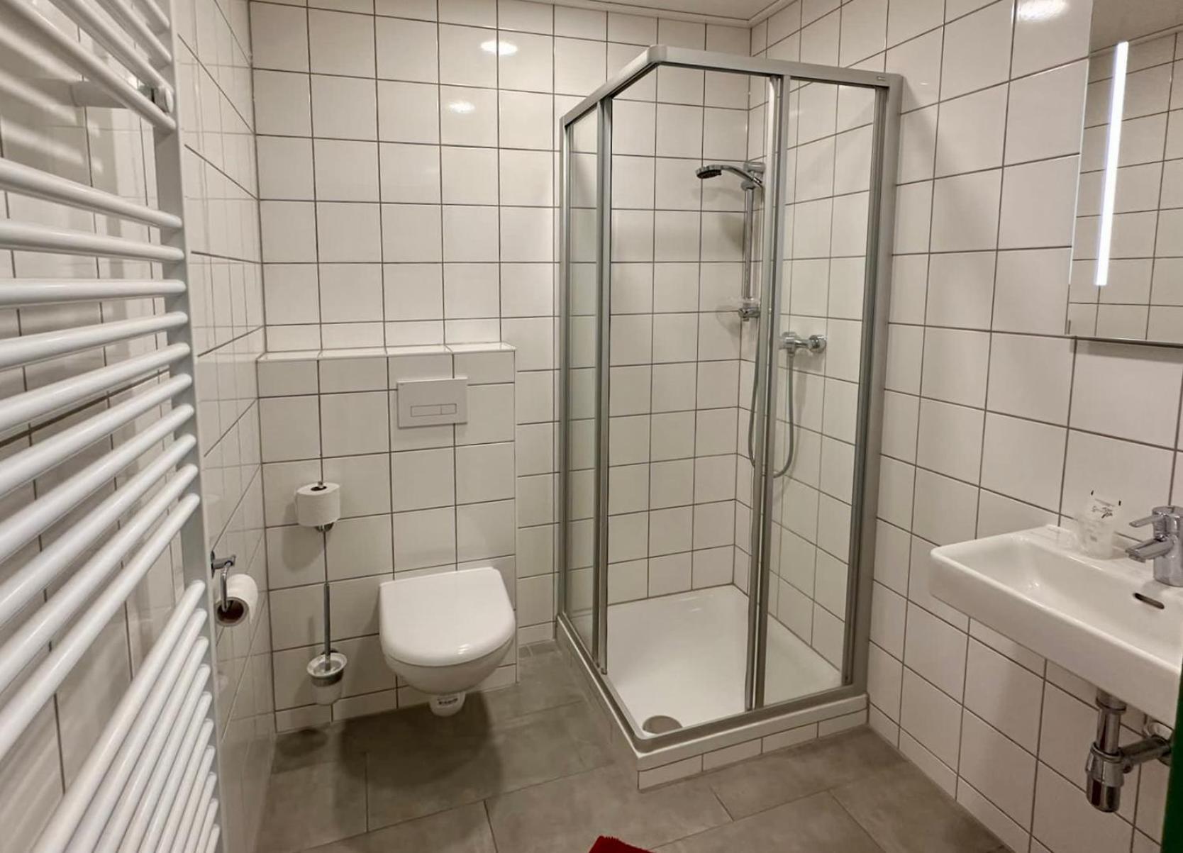 Junges Hotel Melk Bagian luar foto